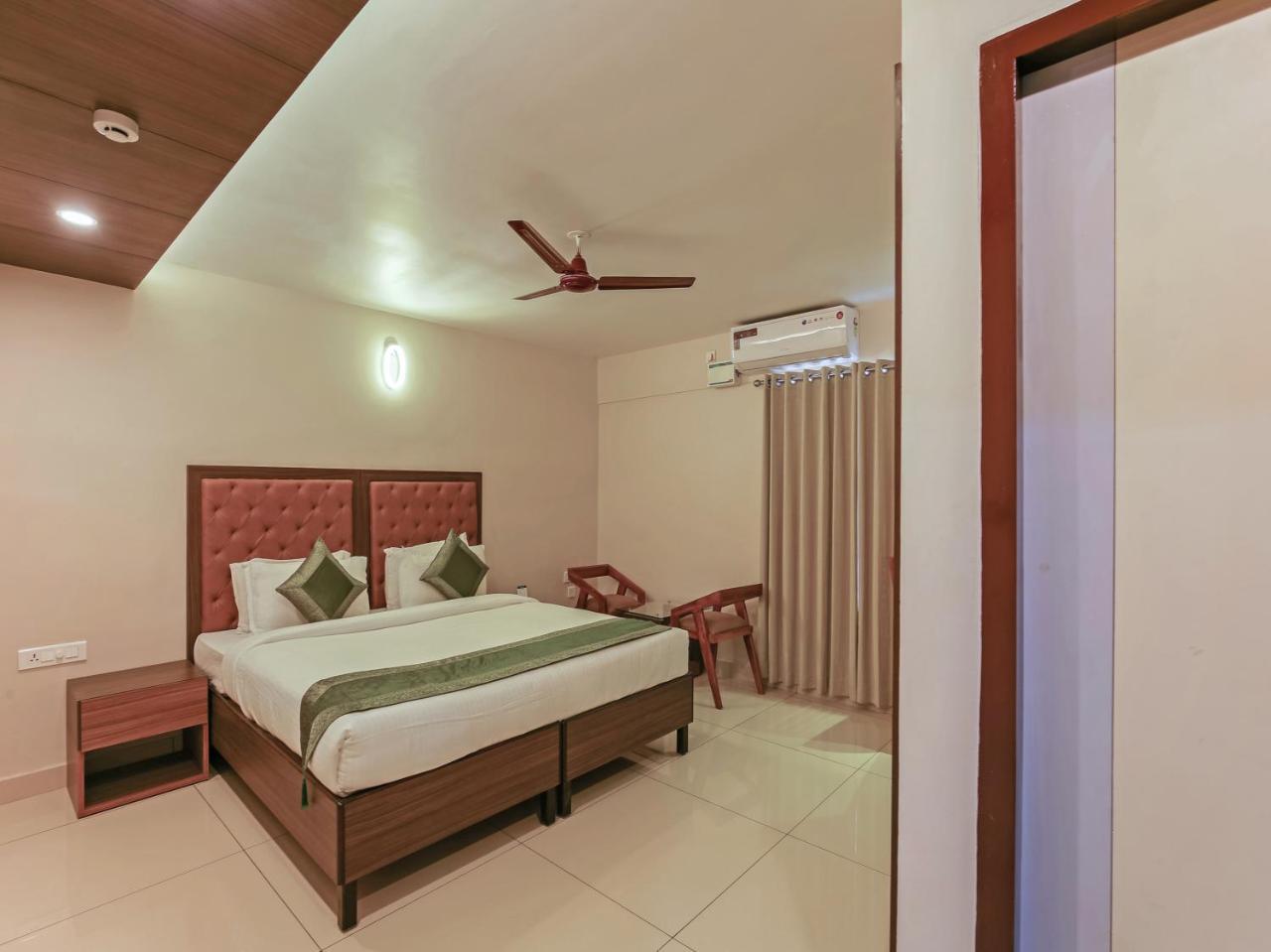Treebo Goodland Residency Hotel Thiruvananthapuram Exterior photo